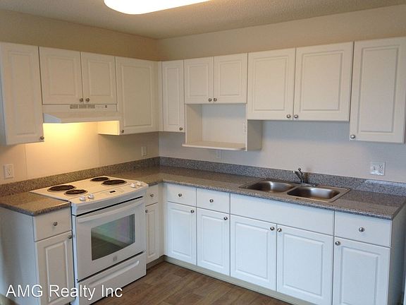 3rd image of 801 South St APT 1211