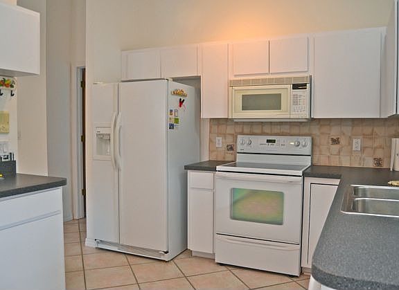 4th image of 813 43rd Ave N