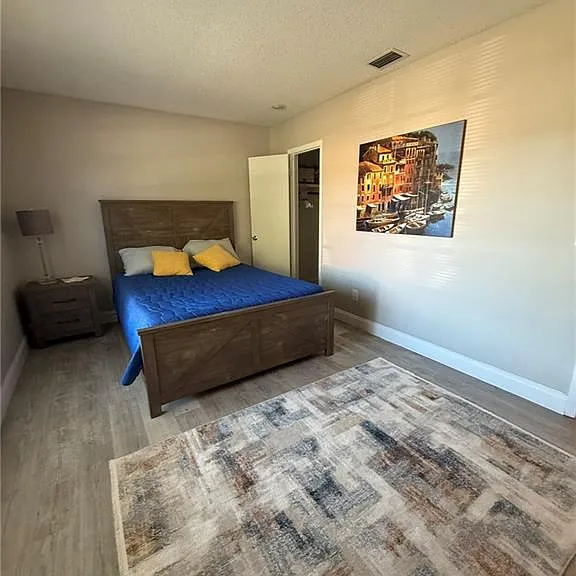 154 SE Selva Ct — Photo 17