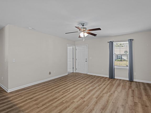 5th image of 297 Wahoo Cir