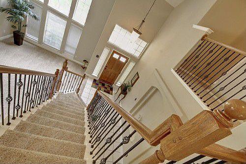 3rd image of 1012 Twin Terrace Ct