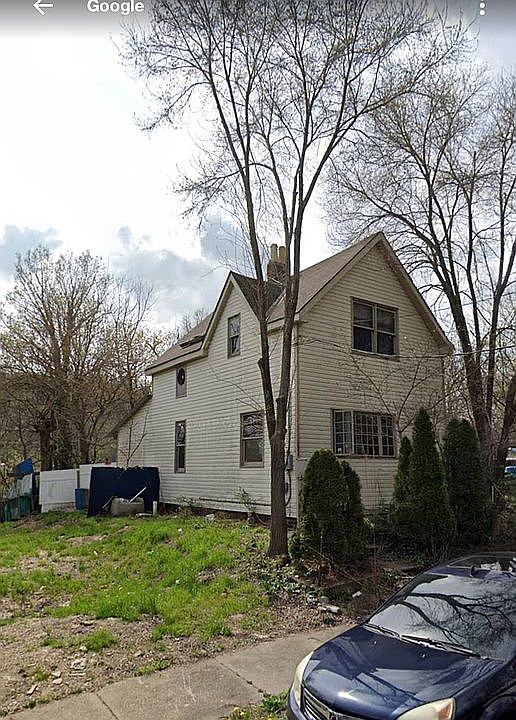 2nd image of 721 Steiner Ave