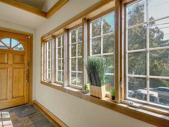 5th image of 4019 Patterson Ave