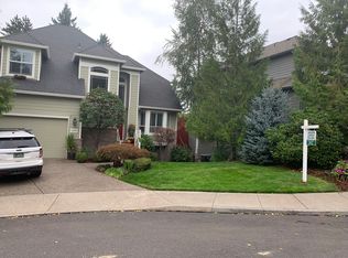 12001 SW Treeview Ct, Tigard, OR 97224