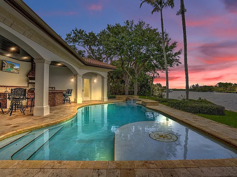 18669 SE Palm Island Ln — Photo 7