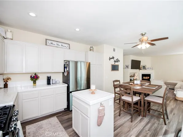 9235 Plume Grass St, Corona, CA 92883