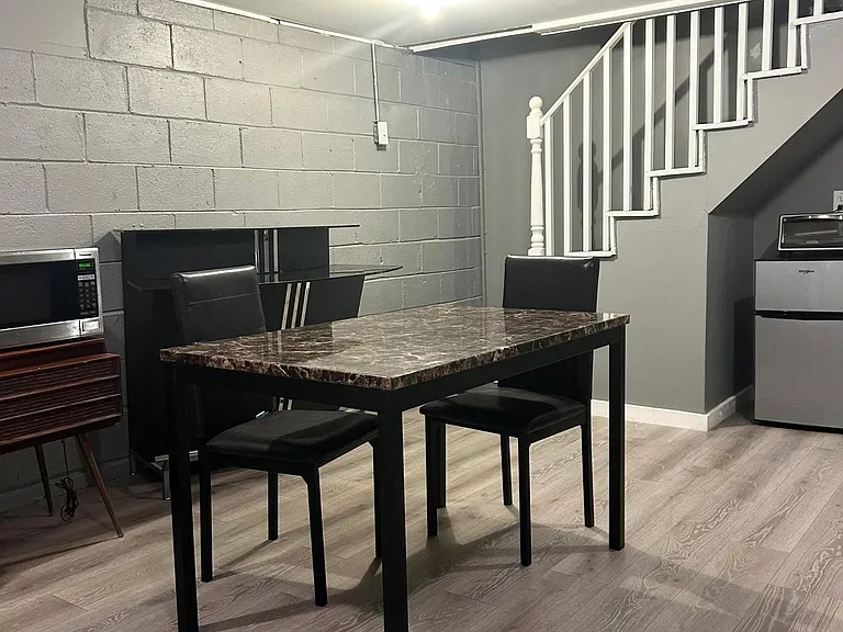 267 W Lake Dr NW — Photo 5