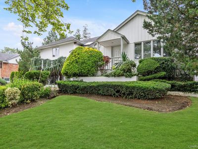 895 Cherry Lane, Valley Stream, NY, 11581