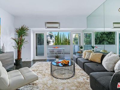 1155 N La Cienega Blvd APT 110, West Hollywood, CA, 90069
