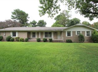 256 Wellington Cir, Paducah, KY 42003