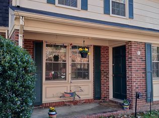 385 Circuit Ln UNIT C, Newport News, VA 23608