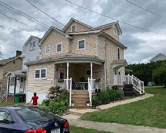 2nd image of 327 Painter Ave