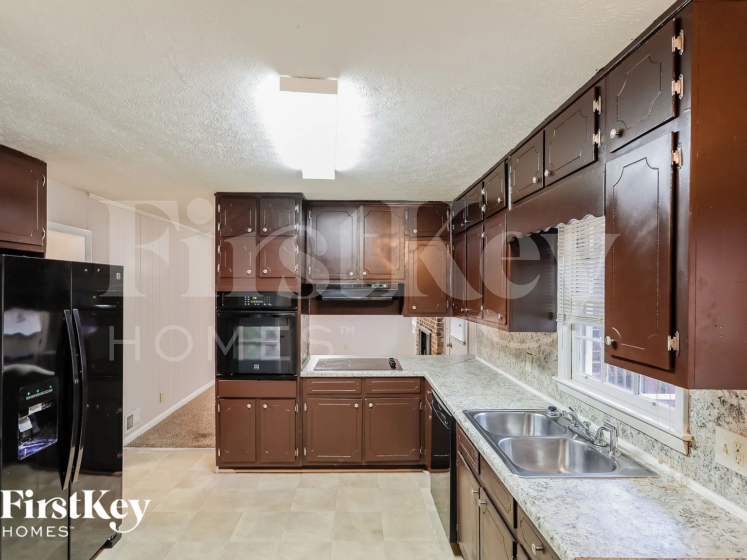 3 bed, 2.0 bath, 1625 sqft, $1,950 — Photo 4