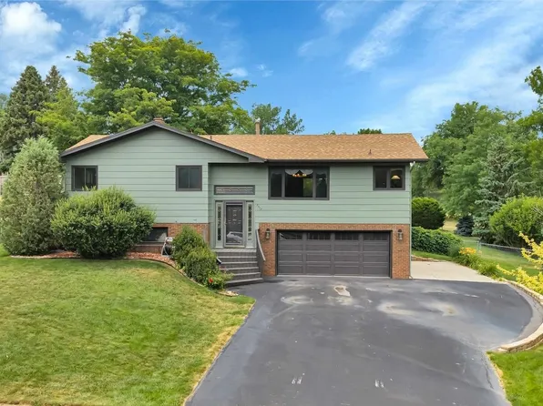 3317 Flint Dr, Rapid City, SD 57702
