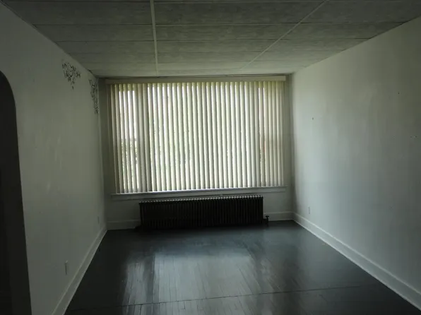 353 Demain Ave, Morgantown, WV 26501