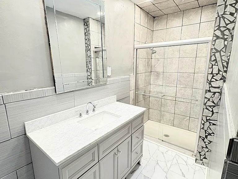 328 Willard St — Photo 20