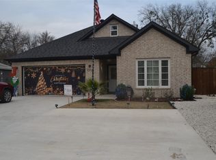 1314 S Grand Ave, Gainesville, TX 76240