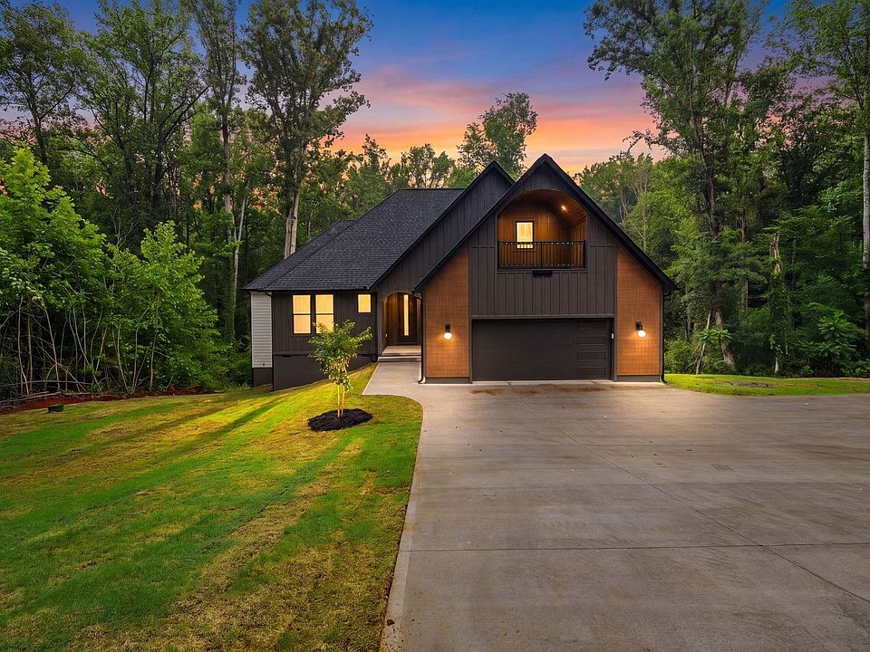 1st image of 112 Singing Pines Dr