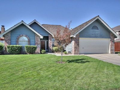 825 E Milgeo Ave, Ripon, CA, 95366