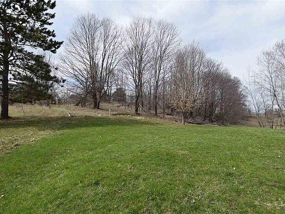 3rd image of E2366 Black Forest Dr