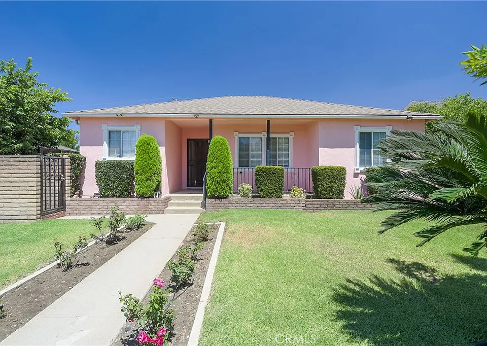 13951 Terra Bella St