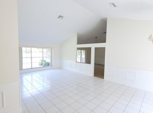 3855 Sabal Lakes Rd, Delray Beach, FL 33445