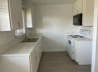 7892 Ronald Dr #A, Huntington Beach, CA 92647