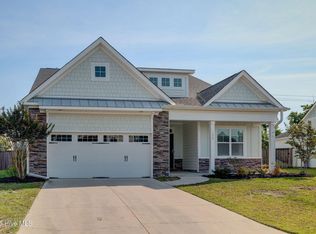 134 N Lamplighters Walk, Hampstead, NC 28443