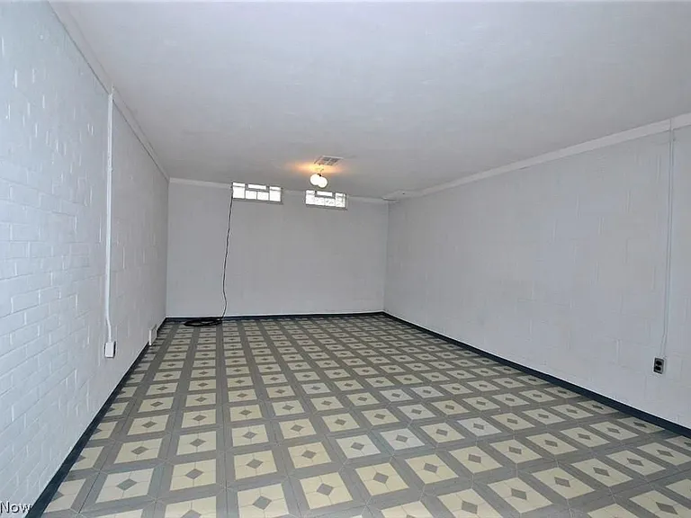 3578 Latimore Rd — Photo 22