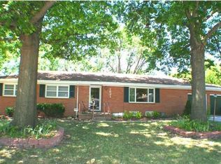 1621 N Sunset Dr, Augusta, KS 67010