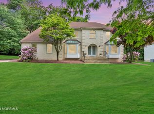 38 Amagansett Dr, Morganville, NJ 07751