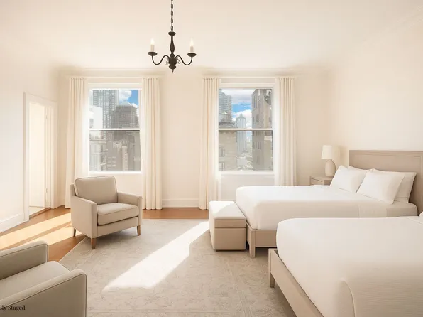 550 Park Avenue image 12 of 26