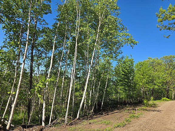 5th image of 360th St