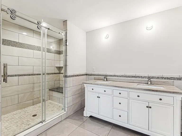 25 Jones Ct — Photo 32