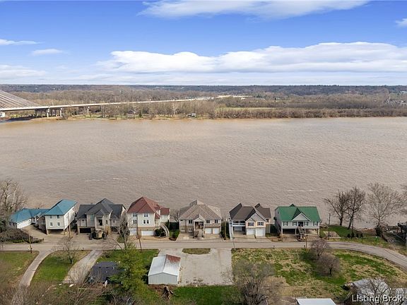 4th image of 4706 Upper River Road