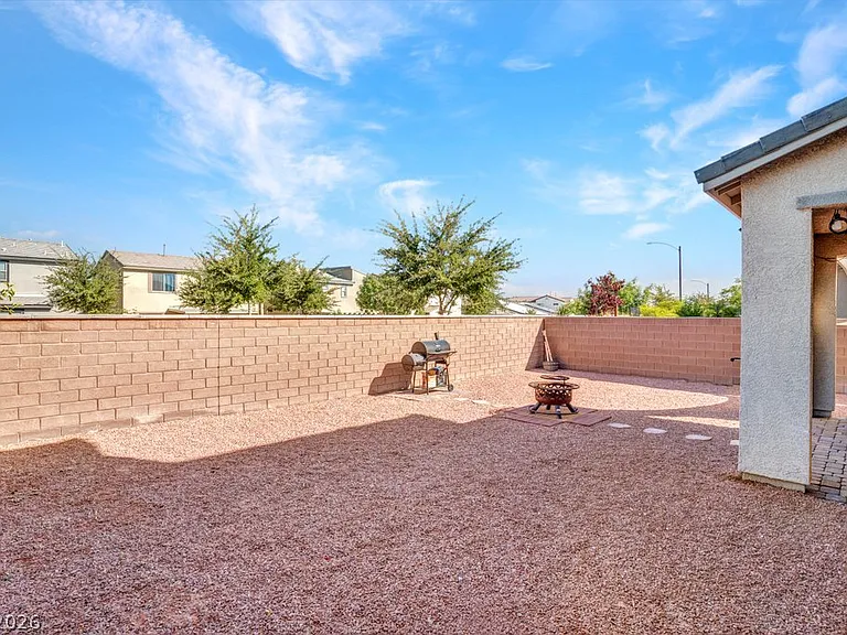 7036 Denio Island St — Photo 35