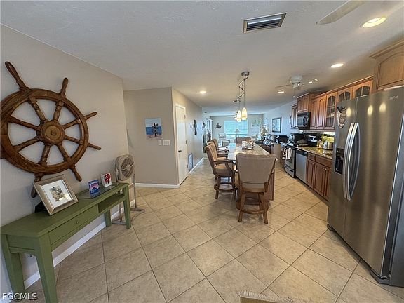 3rd image of 4417 Country Club Blvd APT B8