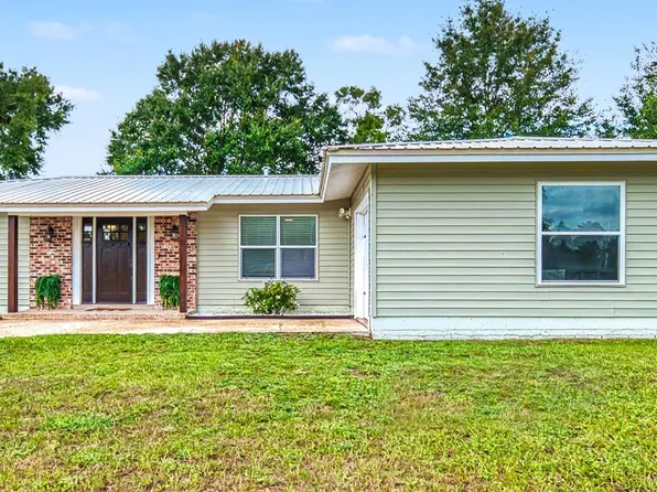 1807 Ulmer Ln, Chipley, FL 32428