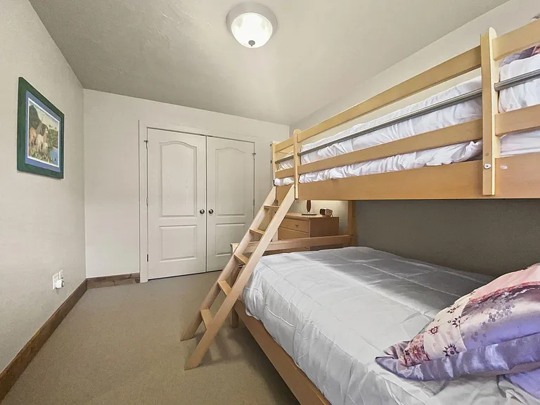 6180 N Fox Pointe Cir #C — Photo 11