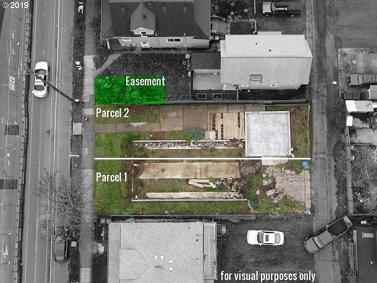 2nd image of 3951 N Vancouver Ave