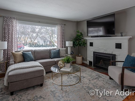 5th image of 1233 Gladstone Dr SE