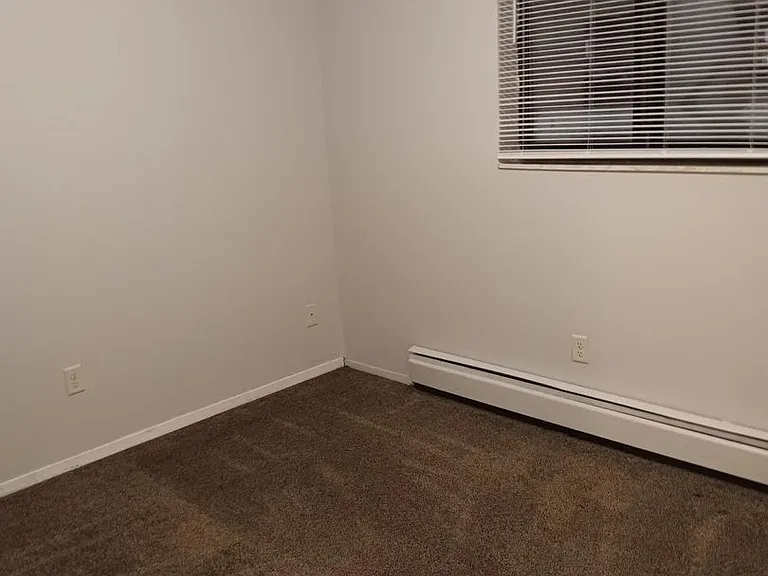 1811 Allison Dr — Photo 6