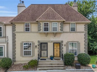 8338 Metcalf Ave, Overland Park, KS, 66212