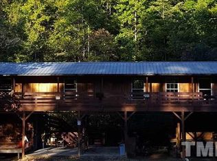 614 Rocky Ridge Rd, Leasburg, NC 27291