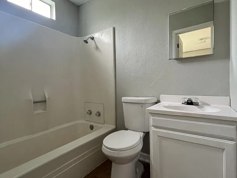 1723 W Mayfield Blvd #2 — Photo 10