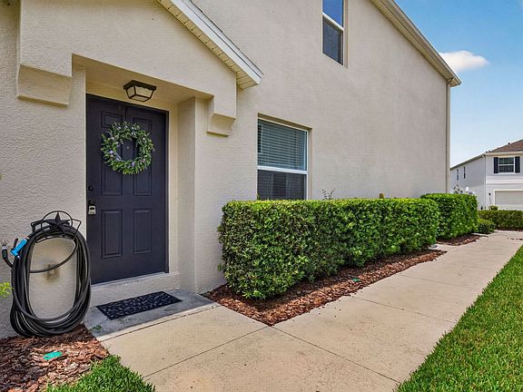4th image of 817 Ashentree Dr