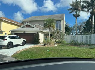 1103 Fairfax Cir W, Boynton Beach, FL 33436