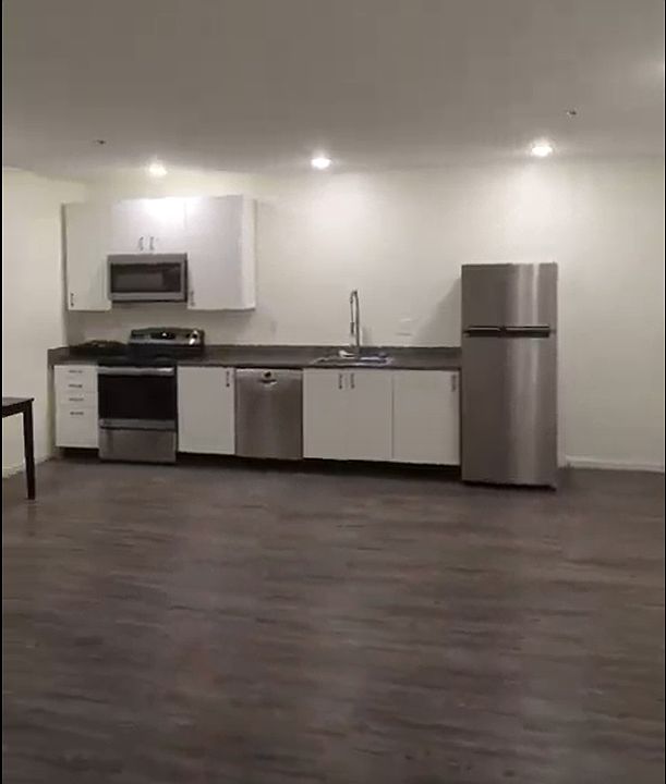full size kitchen