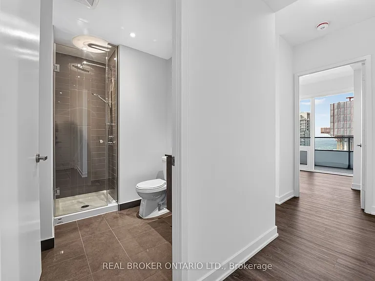 448 Burnhamthorpe Rd W #4111 — Photo 5