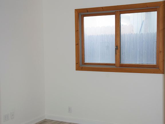 5th image of 58 Acacia Ave